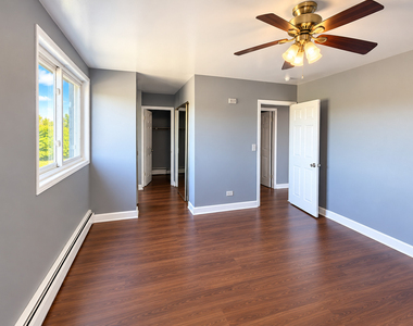 5011 Valley Lane - Photo Thumbnail 2