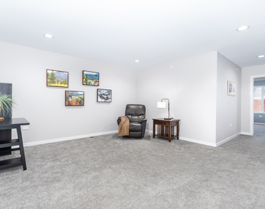 1035 Gillespie Lane - Photo Thumbnail 13