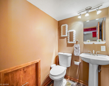 2905 Edgewood Parkway - Photo Thumbnail 16