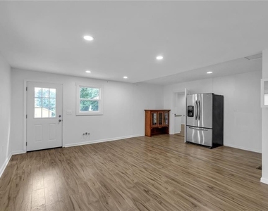 1242 Cooper Road - Photo Thumbnail 33
