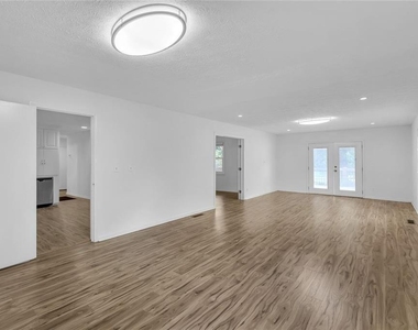1242 Cooper Road - Photo Thumbnail 18