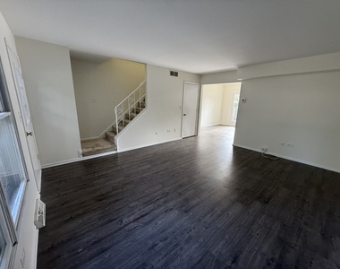 61 Gates Street - Photo Thumbnail 4