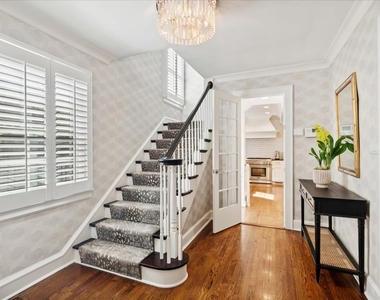 1094 Pine Street - Photo Thumbnail 1