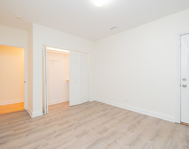 822 S Bishop Street - Photo Thumbnail 5