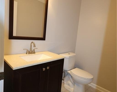 185 White Pines Drive - Photo Thumbnail 11