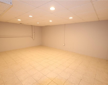 185 White Pines Drive - Photo Thumbnail 32