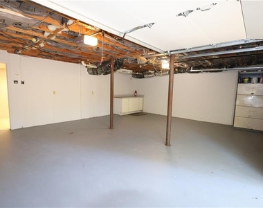 185 White Pines Drive - Photo Thumbnail 36