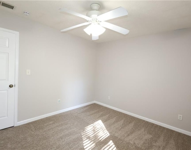 185 White Pines Drive - Photo Thumbnail 19
