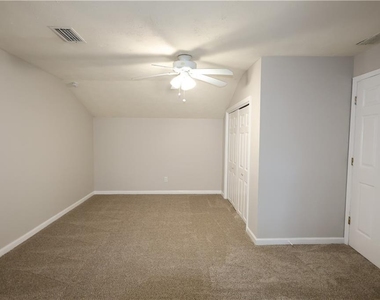 185 White Pines Drive - Photo Thumbnail 12