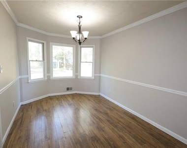 185 White Pines Drive - Photo Thumbnail 7