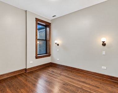 5847 N Magnolia Avenue - Photo Thumbnail 16