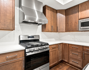 5847 N Magnolia Avenue - Photo Thumbnail 5