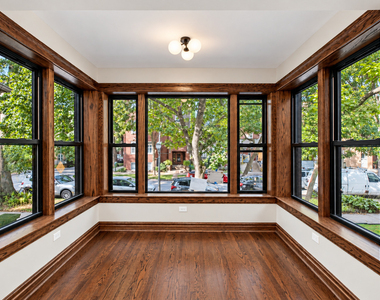 5847 N Magnolia Avenue - Photo Thumbnail 3