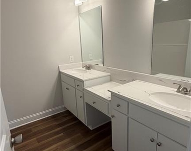 204 Strawberry Lane - Photo Thumbnail 25