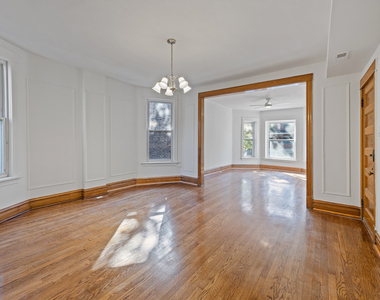 3122 W Fullerton Street - Photo Thumbnail 3