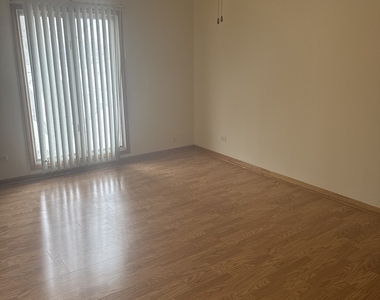 5721 Circle Drive - Photo Thumbnail 8