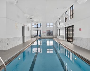 401 E Ontario Street - Photo Thumbnail 52