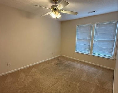 4250 Ivy Run Circle - Photo Thumbnail 11