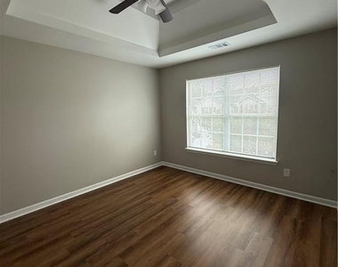 4844 Tangerine Circle - Photo Thumbnail 11
