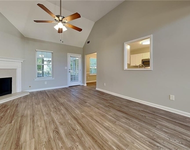 4332 Beaverton Circle - Photo Thumbnail 1