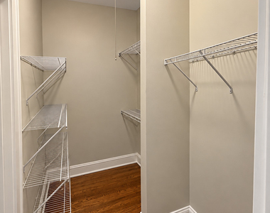 823 W Buena Avenue - Photo Thumbnail 10