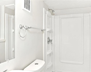 5131 Rockborough Trail - Photo Thumbnail 11