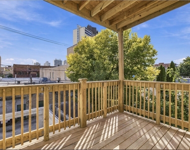 5847 N Magnolia Avenue - Photo Thumbnail 13