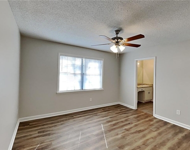 2979 Bayberry Court - Photo Thumbnail 6
