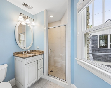 360 N Oak Street - Photo Thumbnail 16
