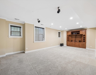 360 N Oak Street - Photo Thumbnail 23