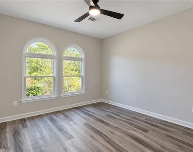 3821 River Road - Photo Thumbnail 17