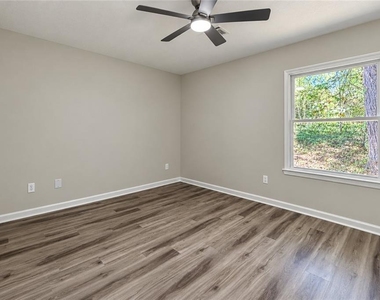 3821 River Road - Photo Thumbnail 19