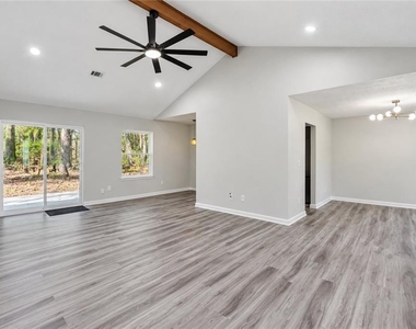 3821 River Road - Photo Thumbnail 4
