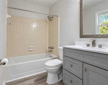 3821 River Road - Photo Thumbnail 12