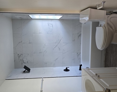 1631 Buena Vista Avenue - Photo Thumbnail 5