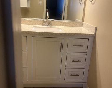 10221 Central Avenue - Photo Thumbnail 8