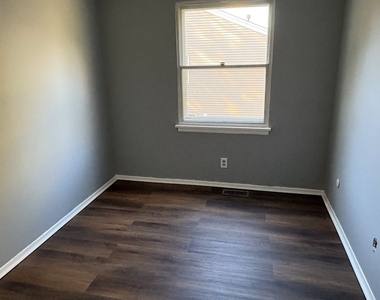 4w Fernwood Drive - Photo Thumbnail 12