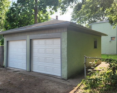 659 S Greenwood Avenue - Photo Thumbnail 6