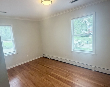 587 Ivy Court - Photo Thumbnail 19