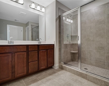 126 Reagan Street - Photo Thumbnail 23