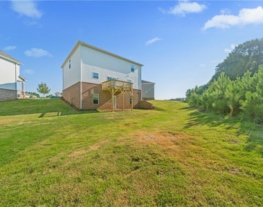 3922 Rustic Barn Way - Photo Thumbnail 38