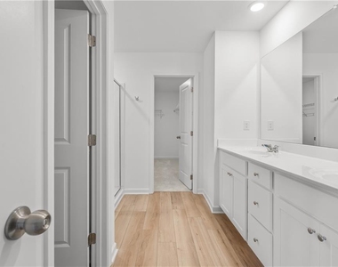 3922 Rustic Barn Way - Photo Thumbnail 27