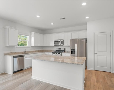 3922 Rustic Barn Way - Photo Thumbnail 14
