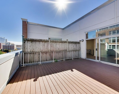 939 W Madison Street - Photo Thumbnail 30