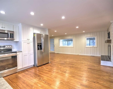 5465 Honeysuckle Trail - Photo Thumbnail 5