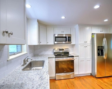 5465 Honeysuckle Trail - Photo Thumbnail 4