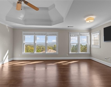 1231 Ellington Court - Photo Thumbnail 37