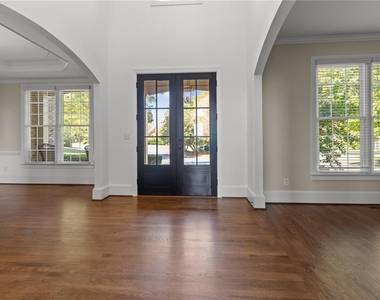 1231 Ellington Court - Photo Thumbnail 5