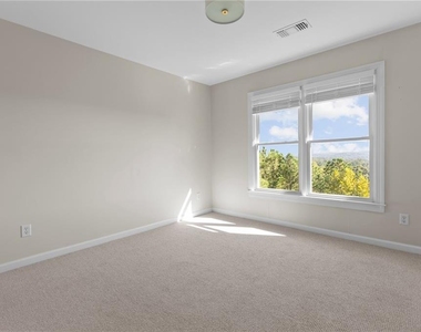 1231 Ellington Court - Photo Thumbnail 50