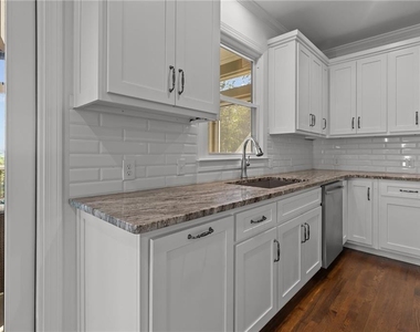 1231 Ellington Court - Photo Thumbnail 21